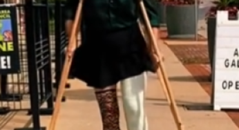 Walking in llwc cast